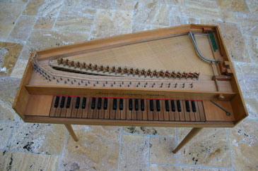 Kleinspinett Maendler-Schramm, Aufsicht ohne Deckel Kleinspinett Maendler-Schramm, Aufsicht ohne Deckel